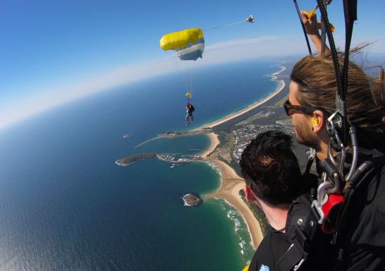 Tandem skydiving above the beautiful Coffs Coast